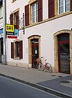 Photo de l'entrée du Café Primeur prise depuis la rue.